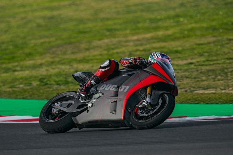 _Ducati V21L-2