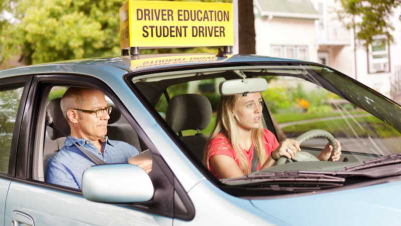 _student driver car