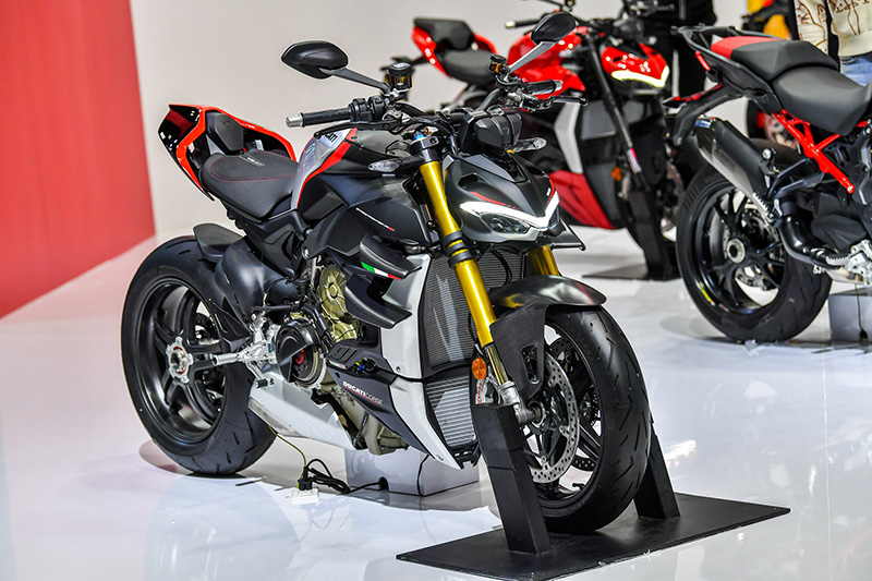 Ducati Streetfighter V4 SP