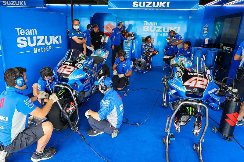 _suzuki motogp-2