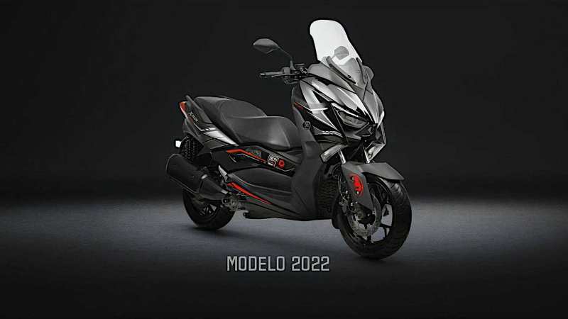 _2022-yamaha-xmax-darth-vader-edition-3