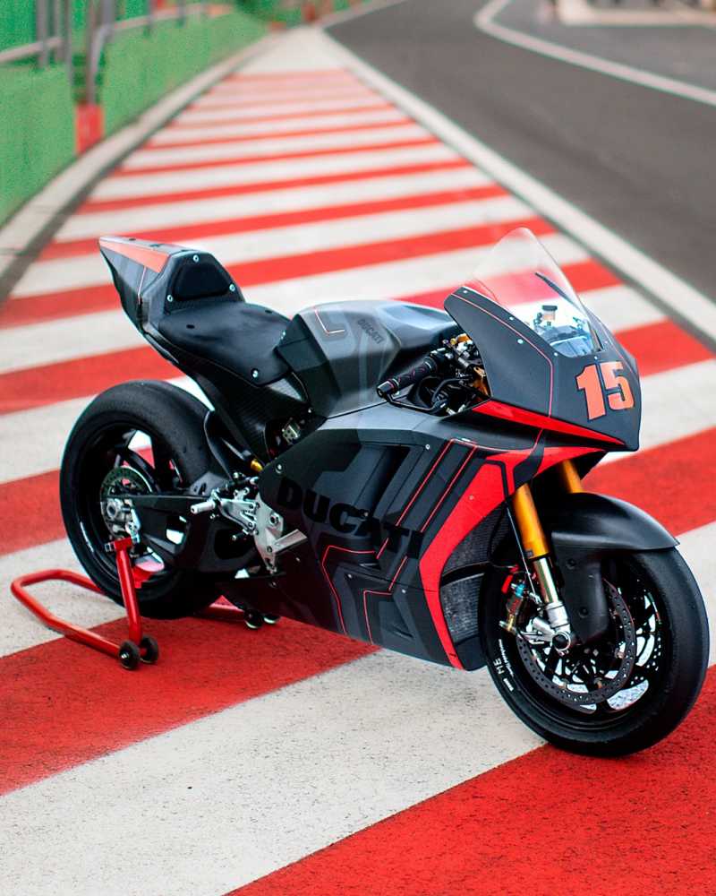 _Ducati V21L Motoe-5
