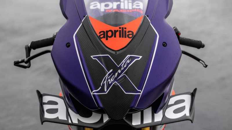 _Aprilia RSV4 Xtrenta-1