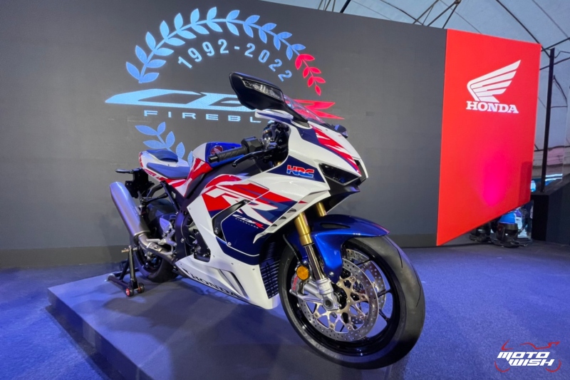 Honda CBR1000RR-R 30 Anniversary 2