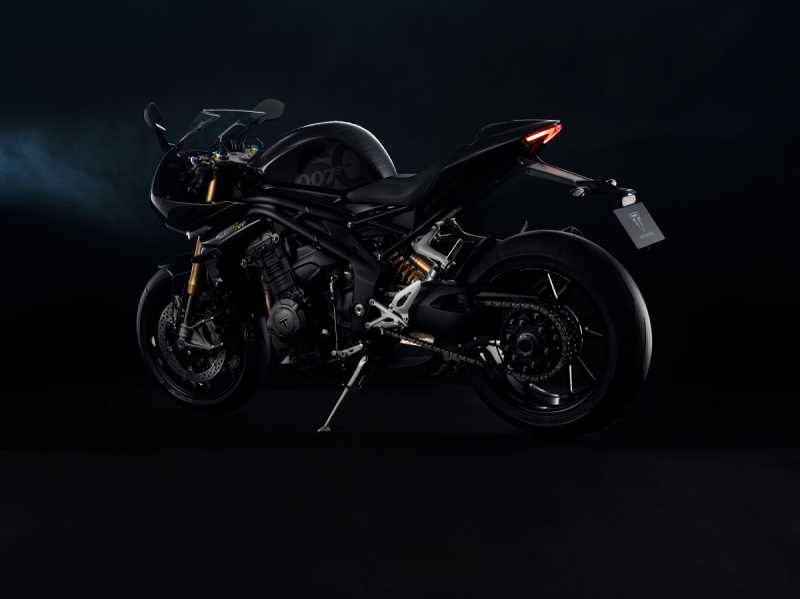 _Triumph Speed Triple 1200RR Bound Edition-2