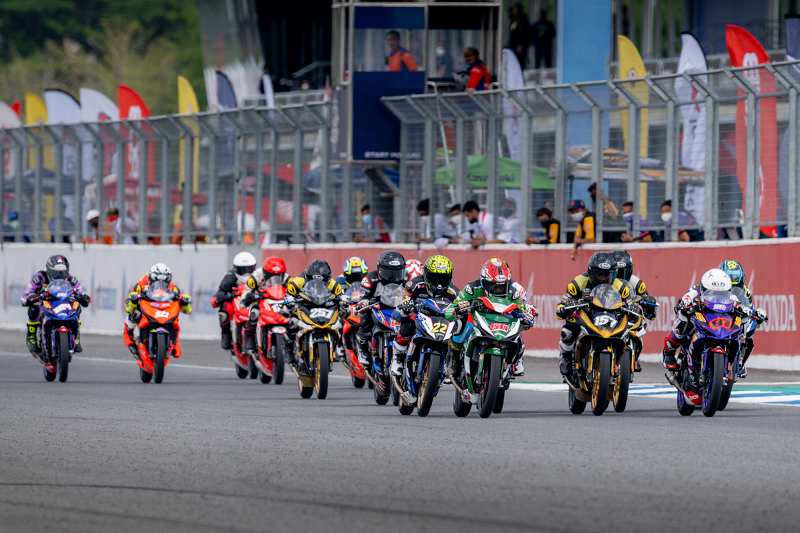 _asia road racing final17_2