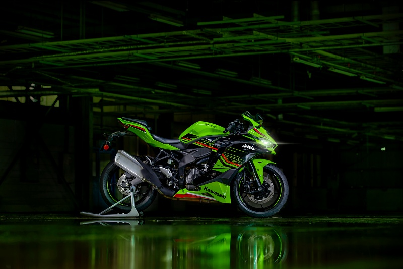 Kawasaki Ninja ZX-4R SE 3