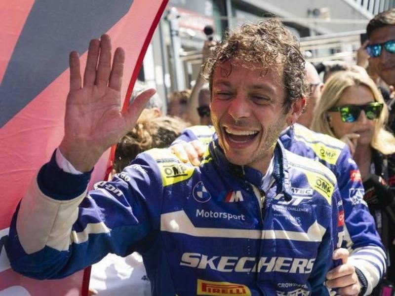 Rossi win gt world-1