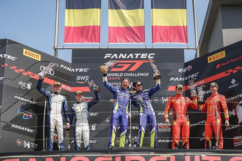 Rossi win gt world-1