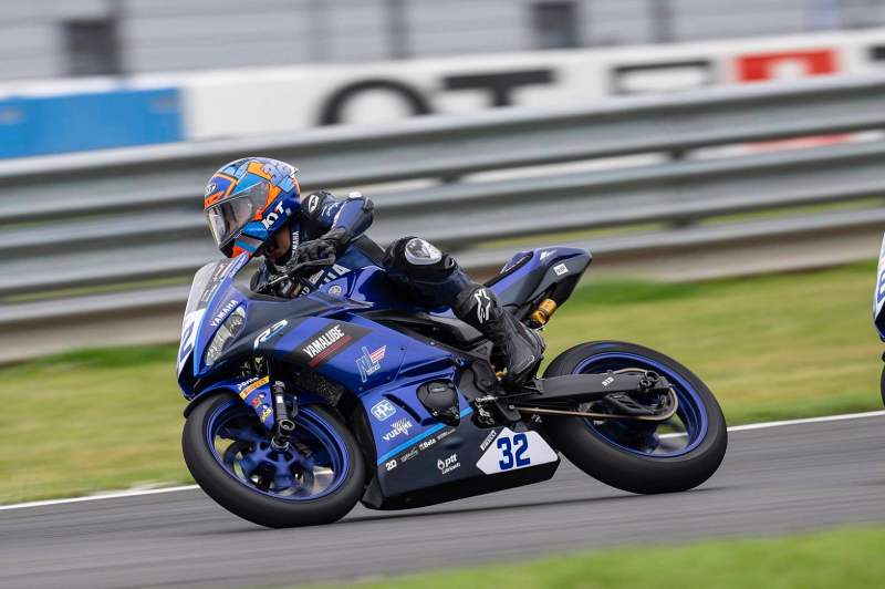 _Yamaha R3 bLU cRU European Cup 2023 -1