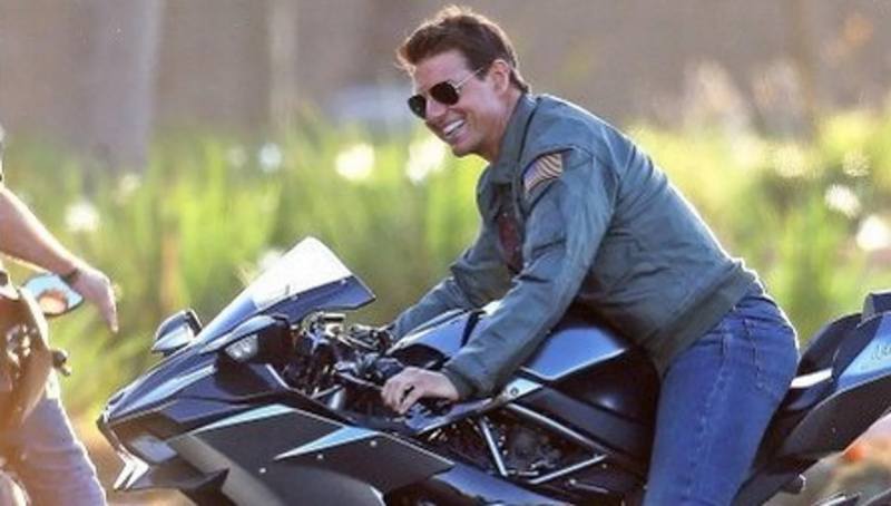 Kawasaki H2 tom cruise