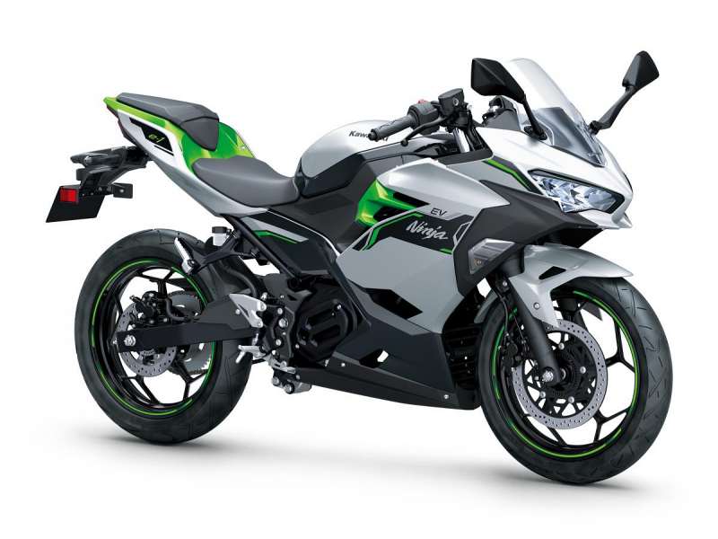 _Kawasaki Ninja e-1