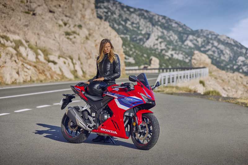 _2024-Honda-CBR500R-3