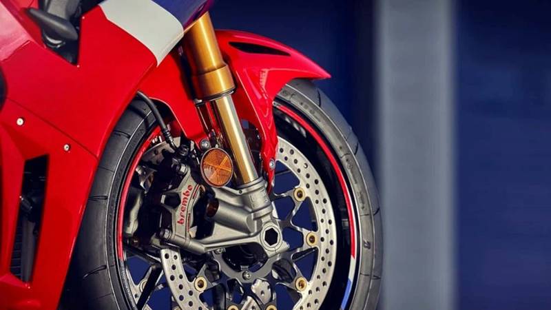 _3-Ohlins SmartEC3-2024-Honda-CBR1000RR-R-Fireblade-SP