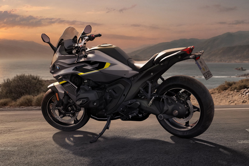2025 BMW R1300RS
