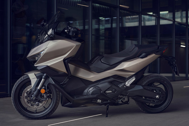 Honda Forza 750, Yamaha Tmax 560, Yamaha Tmax Tech Max