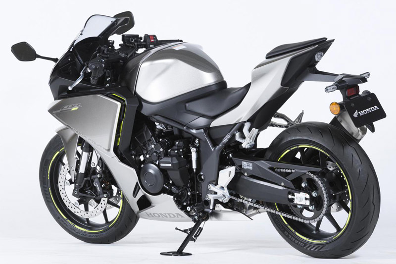 2026 Honda CBR400R Four E-Clutch Concept