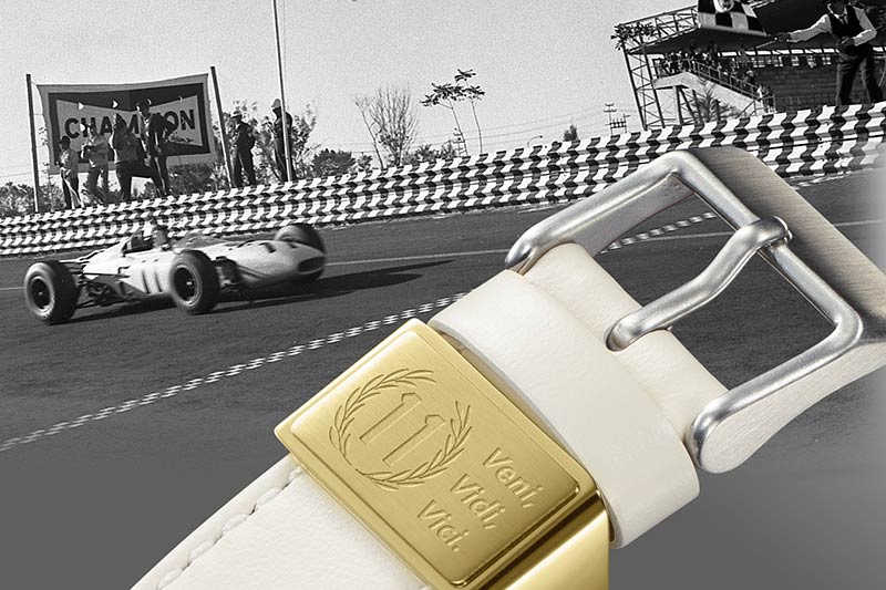 CASIO , Formula 1 , EDIFICE , ECB-2300HR