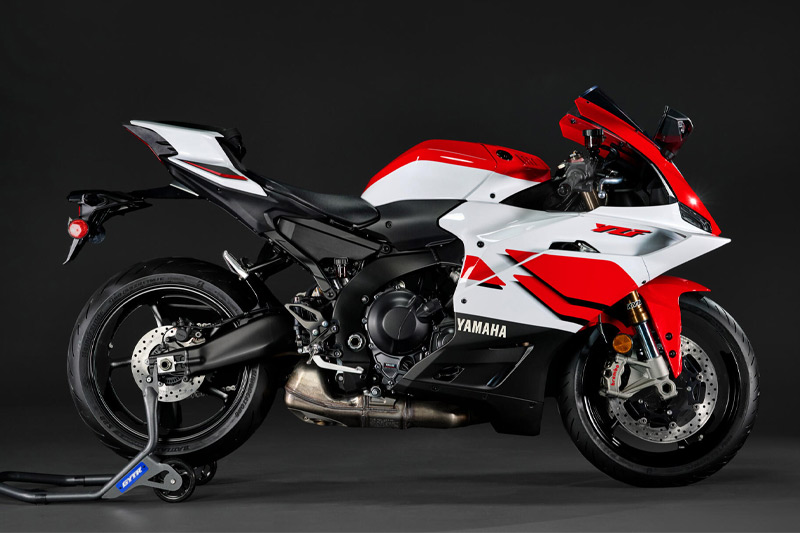 2026 Yamaha R9 : 70th Anniversary
