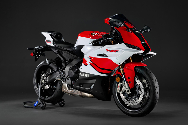 2026 Yamaha R9 : 70th Anniversary