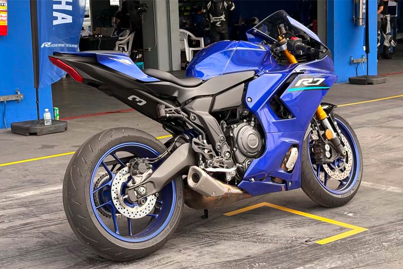 New Yamaha R7 MY2026