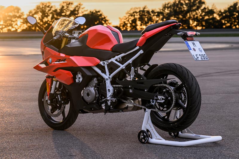 2027 BMW F450RR