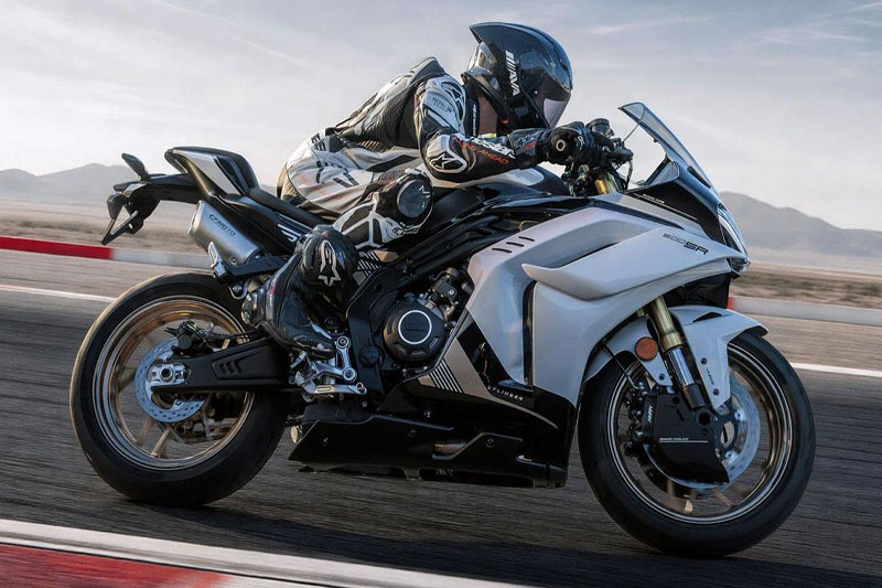 2027 CFMoto 500SR